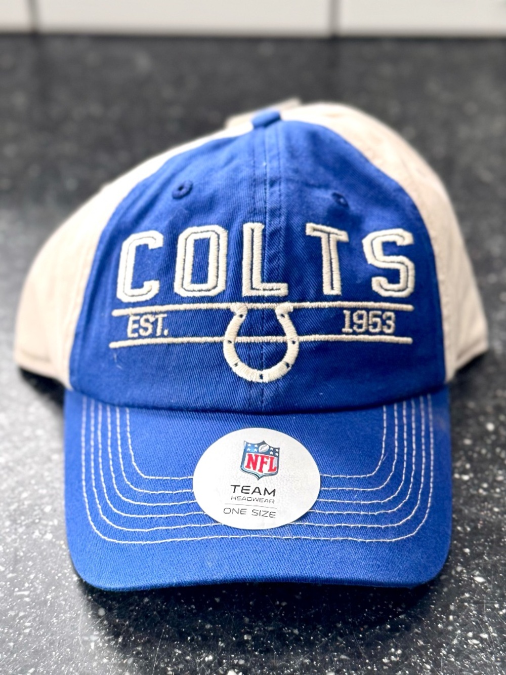 COLTS BASEBALL CAP - Picture 1 of 3
